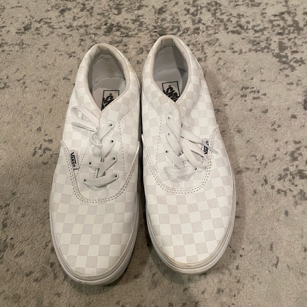 White/white checked laced up vans